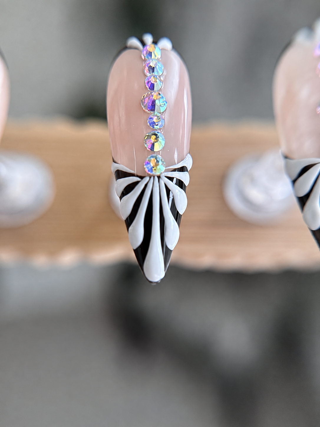 Noir Allure | Luxury Handmade Gel Press-On Nails
