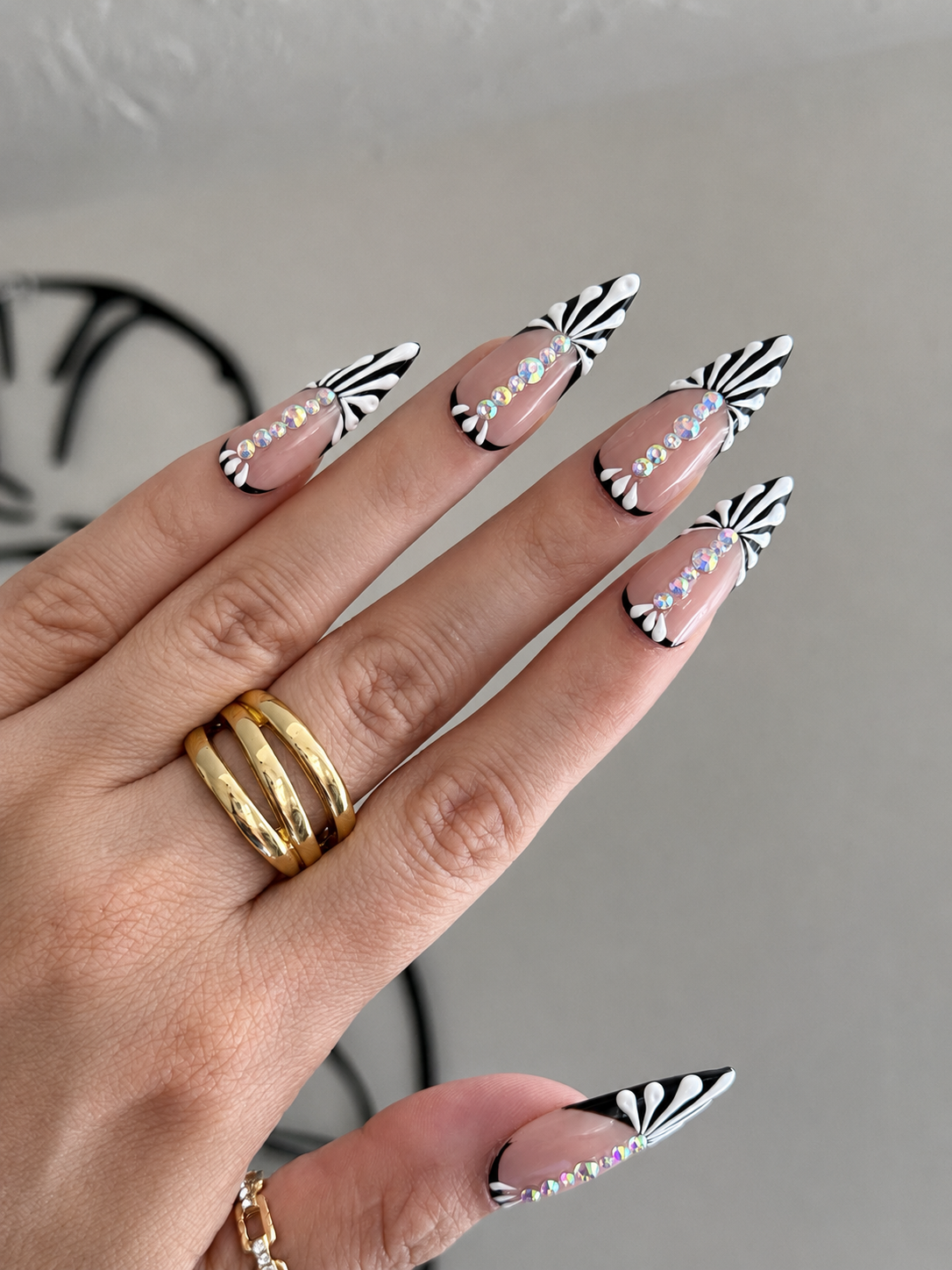 Noir Allure | Luxury Handmade Gel Press-On Nails